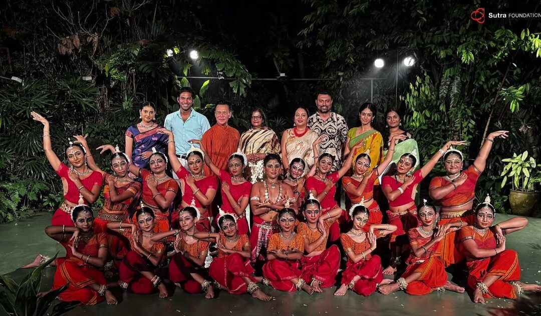 Odissi Anjali by Sutra Dance Outreach Program Students at Sutra Foundation