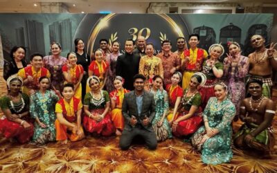 Genggaman Performed by Dua Space Dance Theatre, DiDance & Sutra Foundation at the Shangri-La Grand Ballroom, Kuala Lumpur.